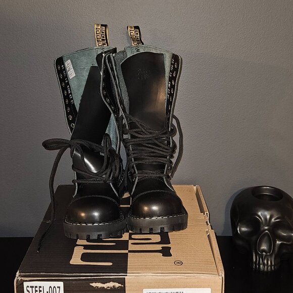 Steel Brand Boots - New in box - Picture 5 of 6